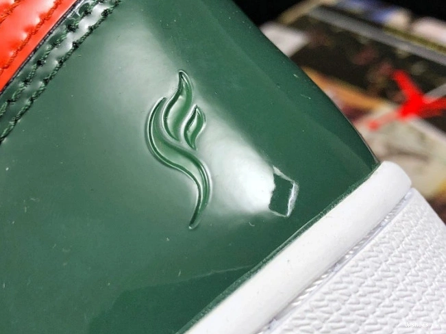 Air 1 AV3905 and Family 038 High Jordan Retro x  Basel' SoleFly Friends OG 'Art 0904